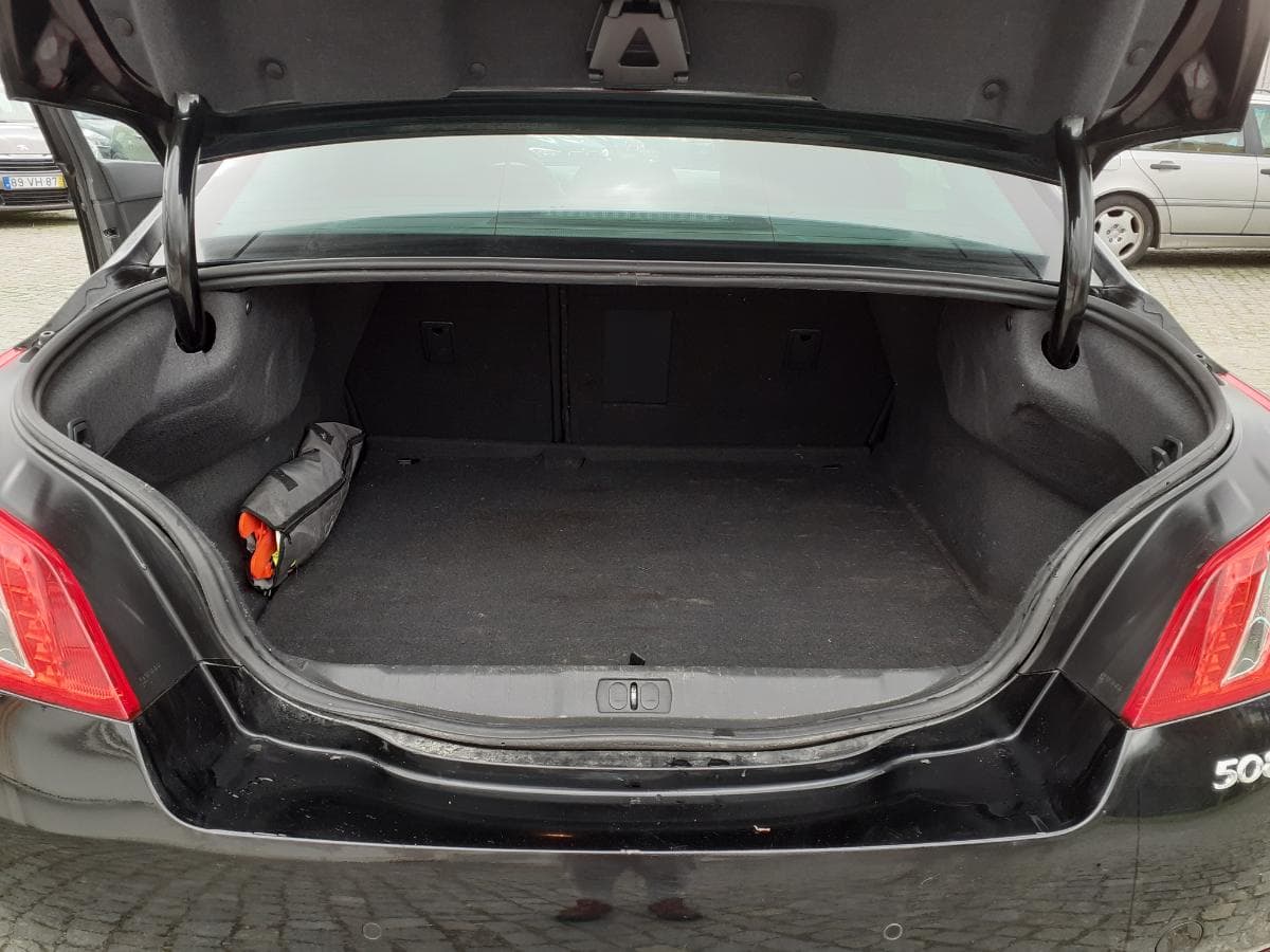 Peugeot 508 2.0 HDI · Ano 2011 — imagem 15
