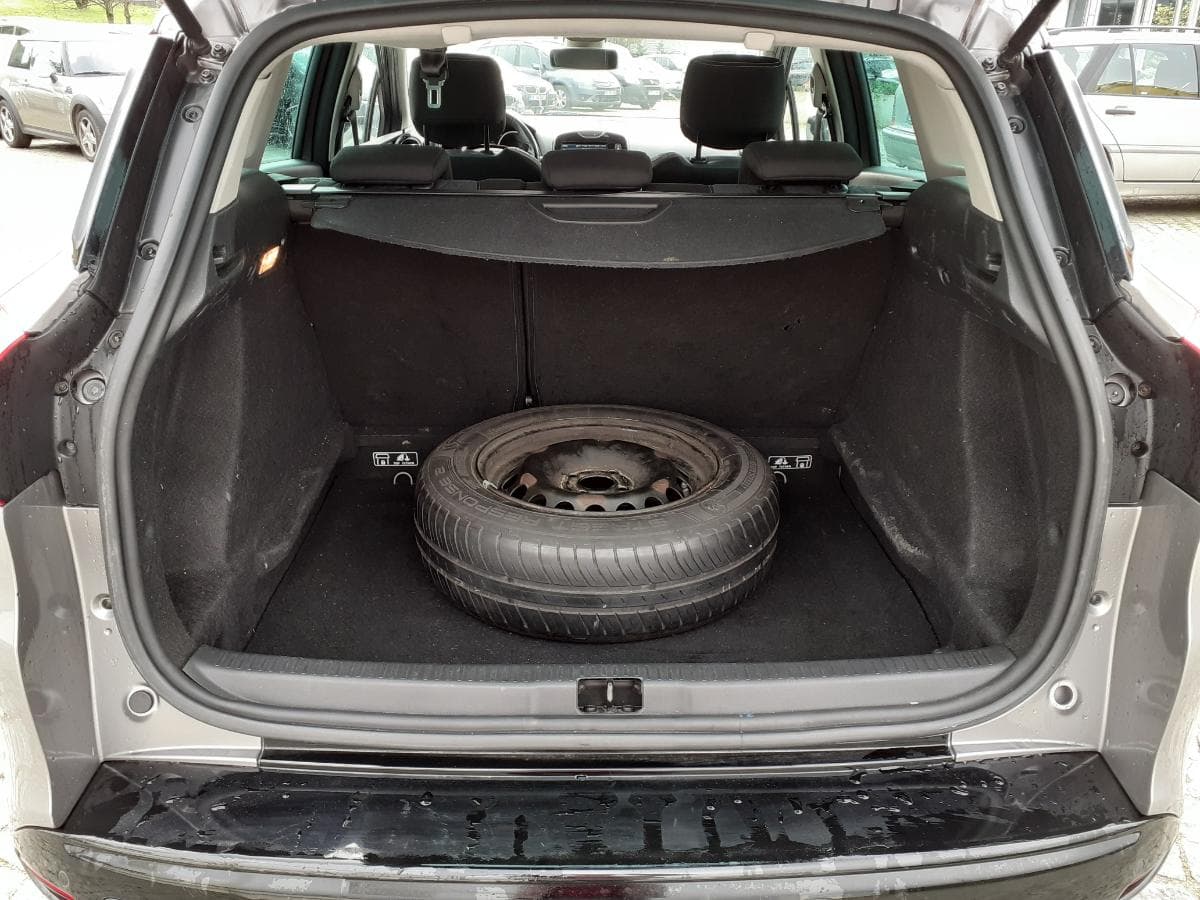 Renault Clio 1.5 DCI · Ano 2015 — imagem 16