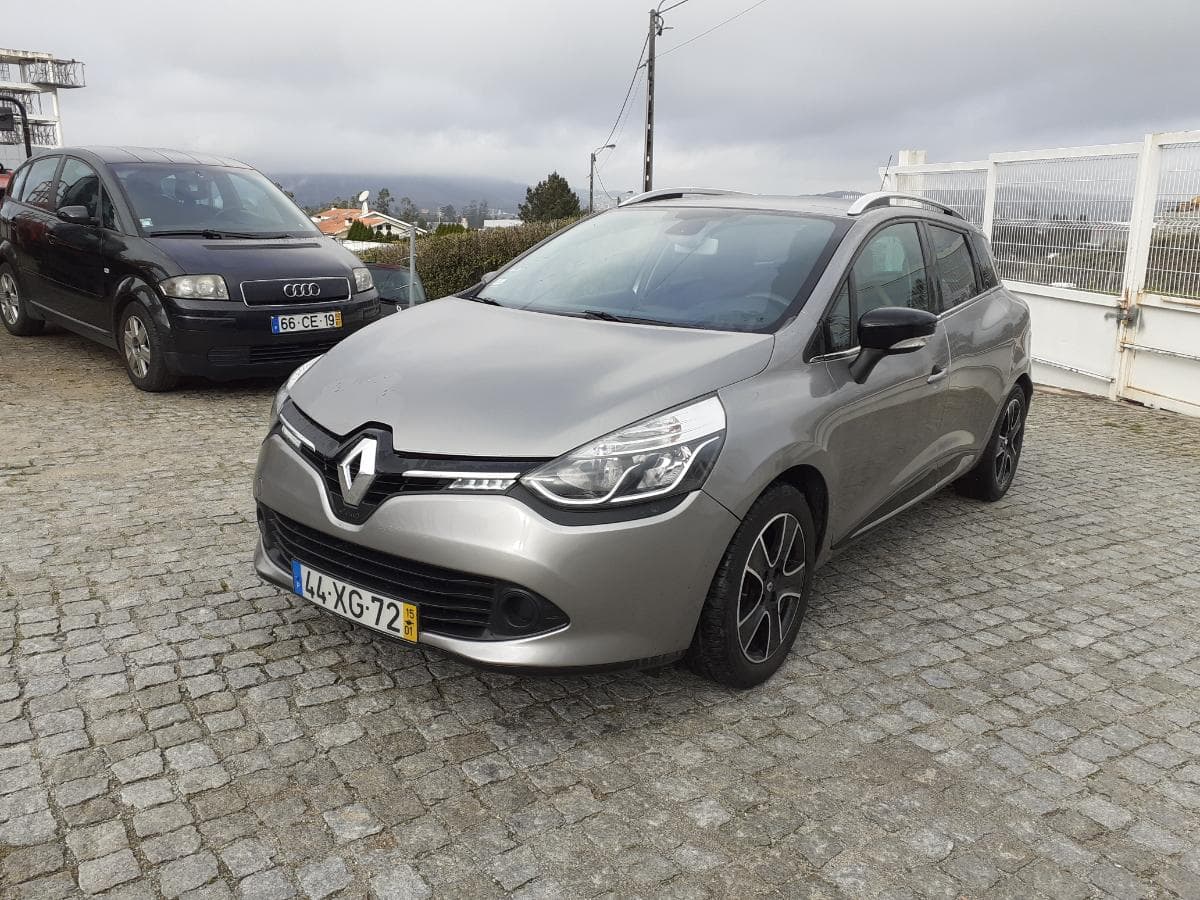 Renault Clio 1.5 DCI · Ano 2015 — imagem 1