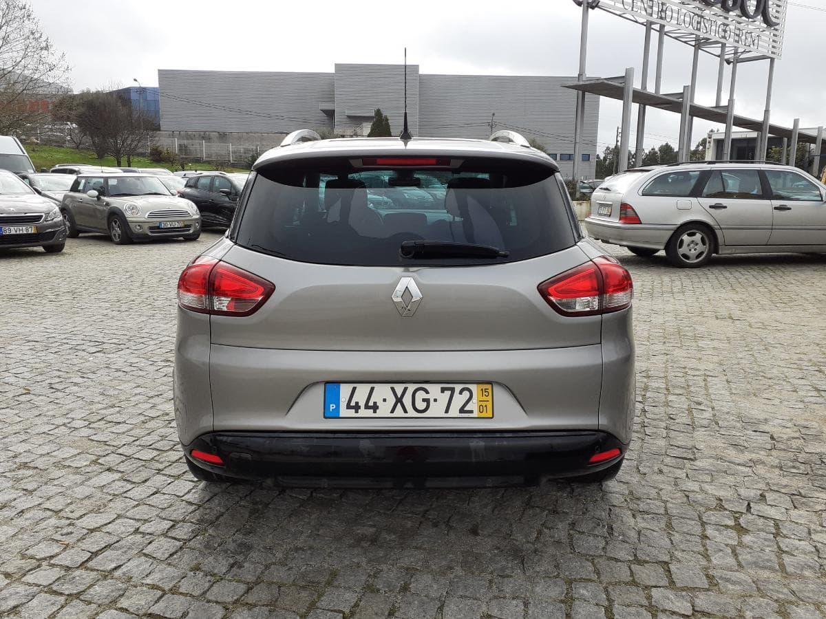 Renault Clio 1.5 DCI · Ano 2015 — imagem 5