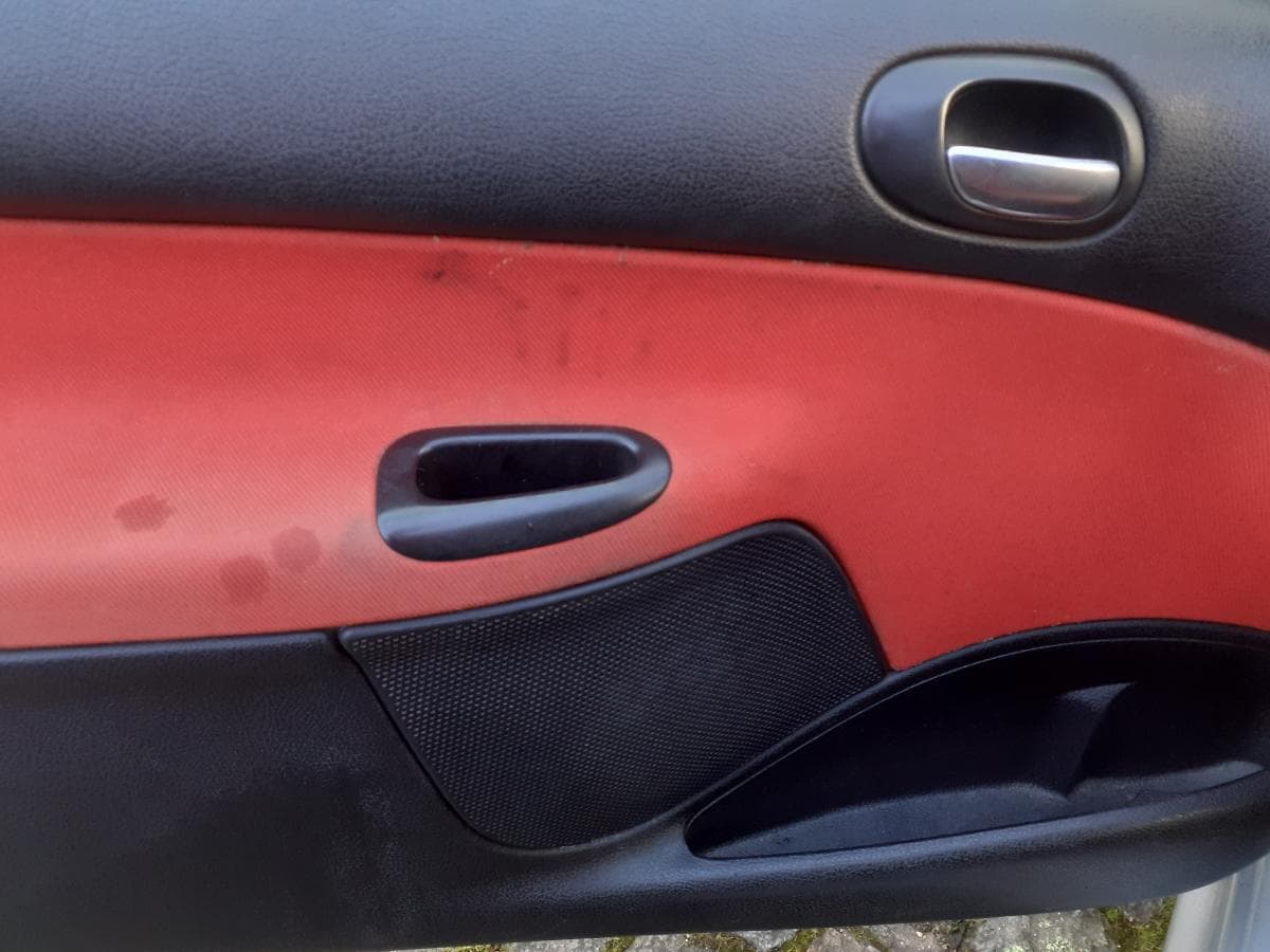 Peugeot 206 CC 1.6 Cabrio · Ano 2002 — imagen 13