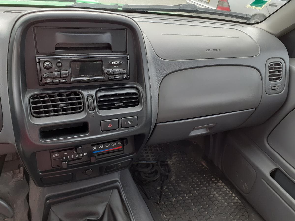 Nissan Pick Up 4x2 — imagem 13