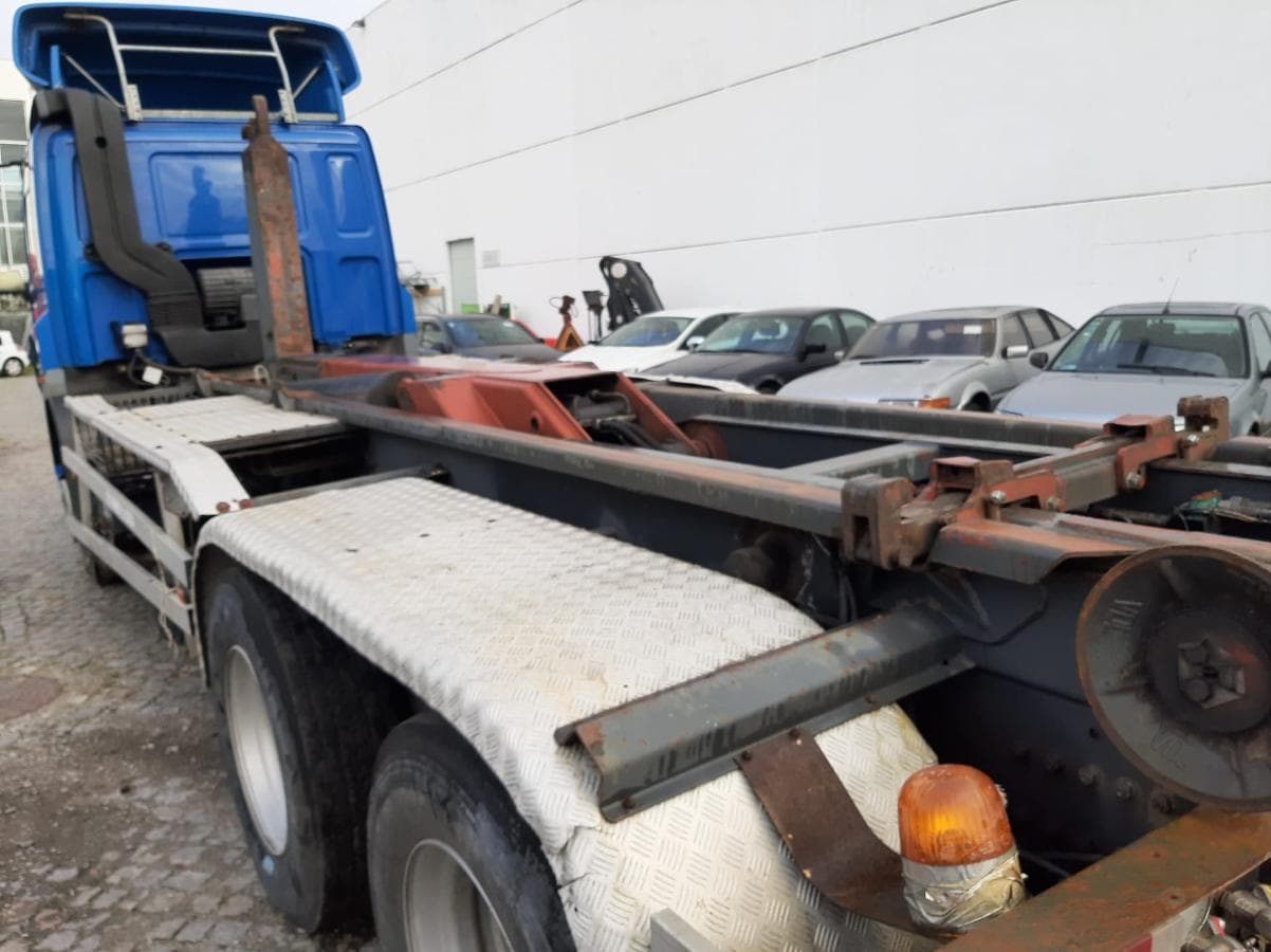 DAF CF Amplirool 6x2 · Ano 2003 — imagem 7