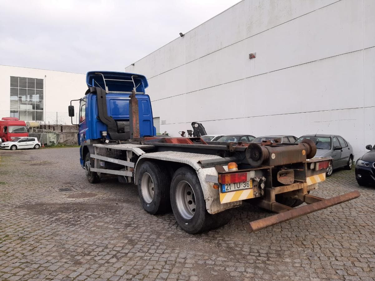 DAF CF Amplirool 6x2 · Ano 2003 — imagem 6