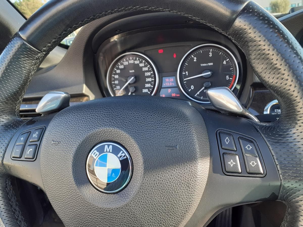 BMW 330 D Cabrio — imagem 17