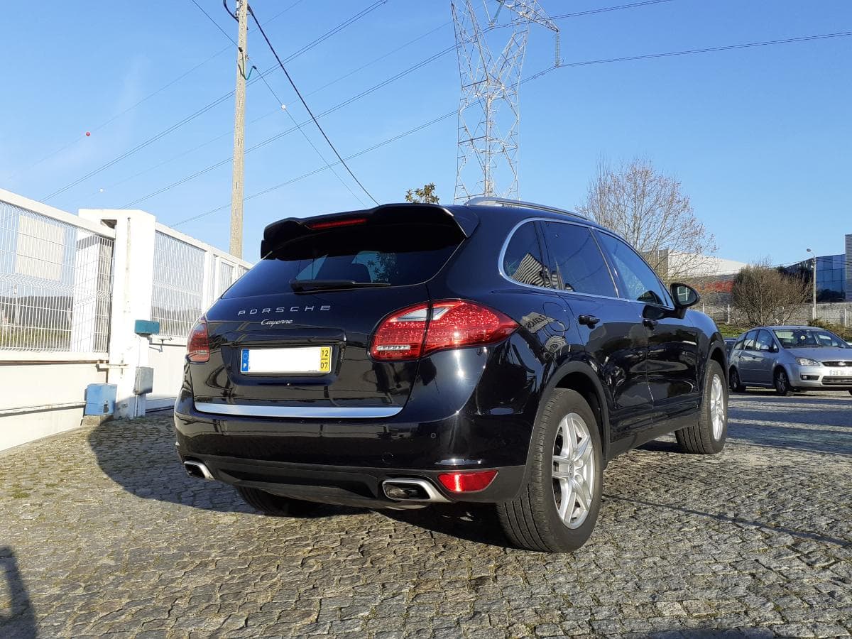 Porsche Cayenne 3.0 · Diesel · Ano 2012 — image 4