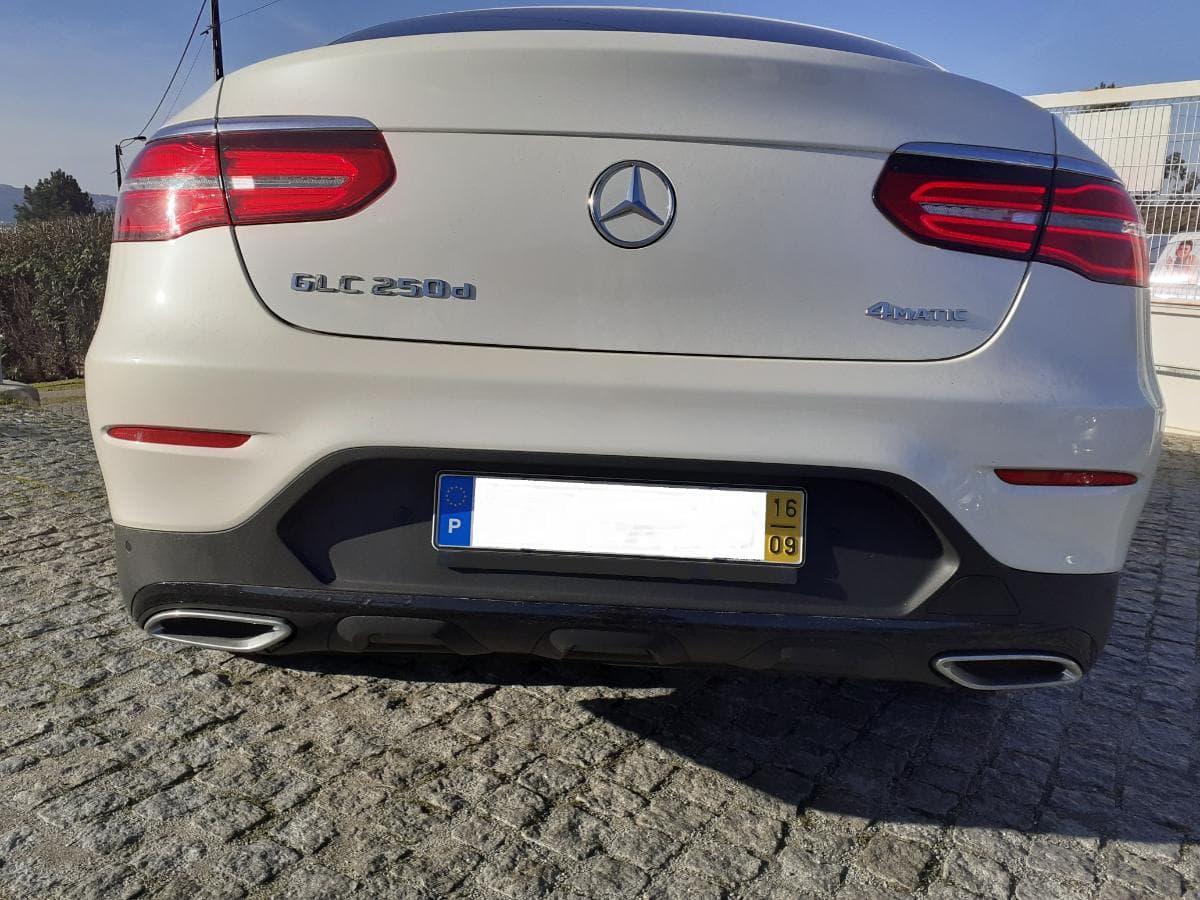 Mercedes GLC Coupé 250 CDI KIT AMG · Ano 2016 — imagem 7