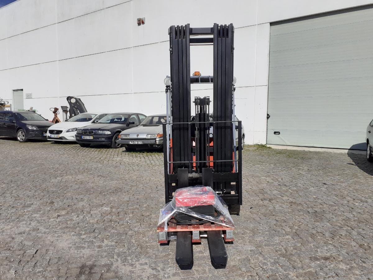 Empilhador BT Elétrico 1600KG — imagem 2