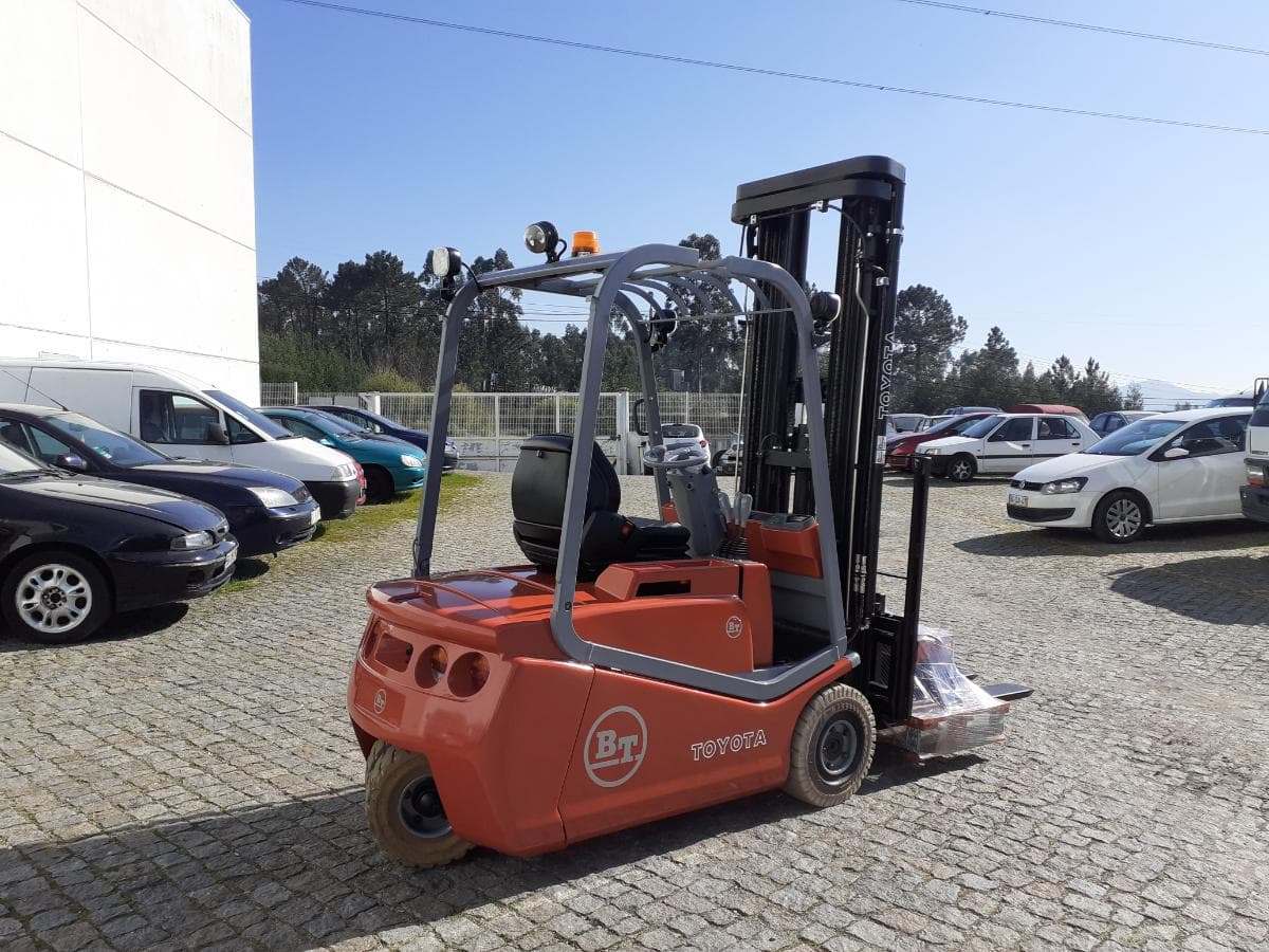 Empilhador BT Elétrico 1600KG — imagem 4