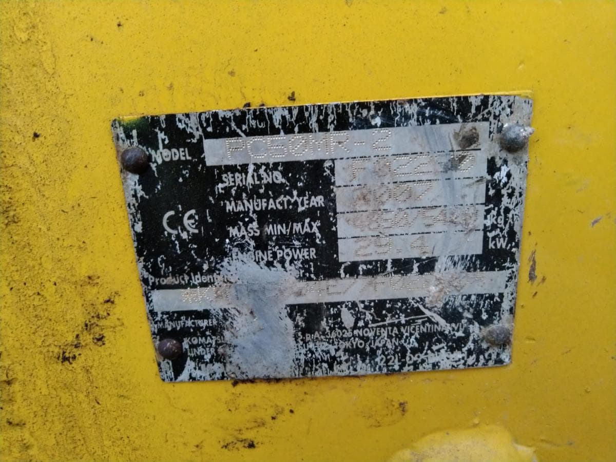 Mini Giratória Komatsu — imagem 11