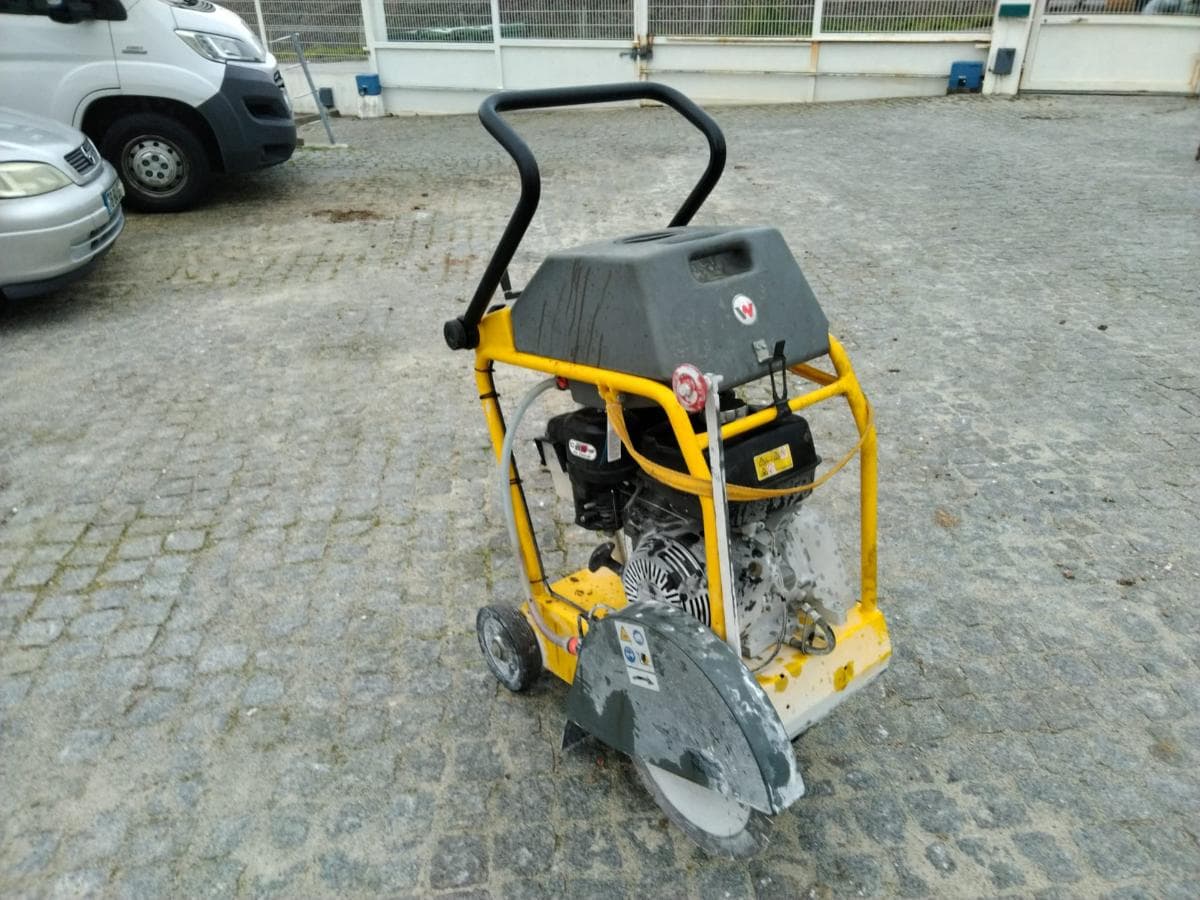 Máquina Cortar Tapete Wacker — imagen 3