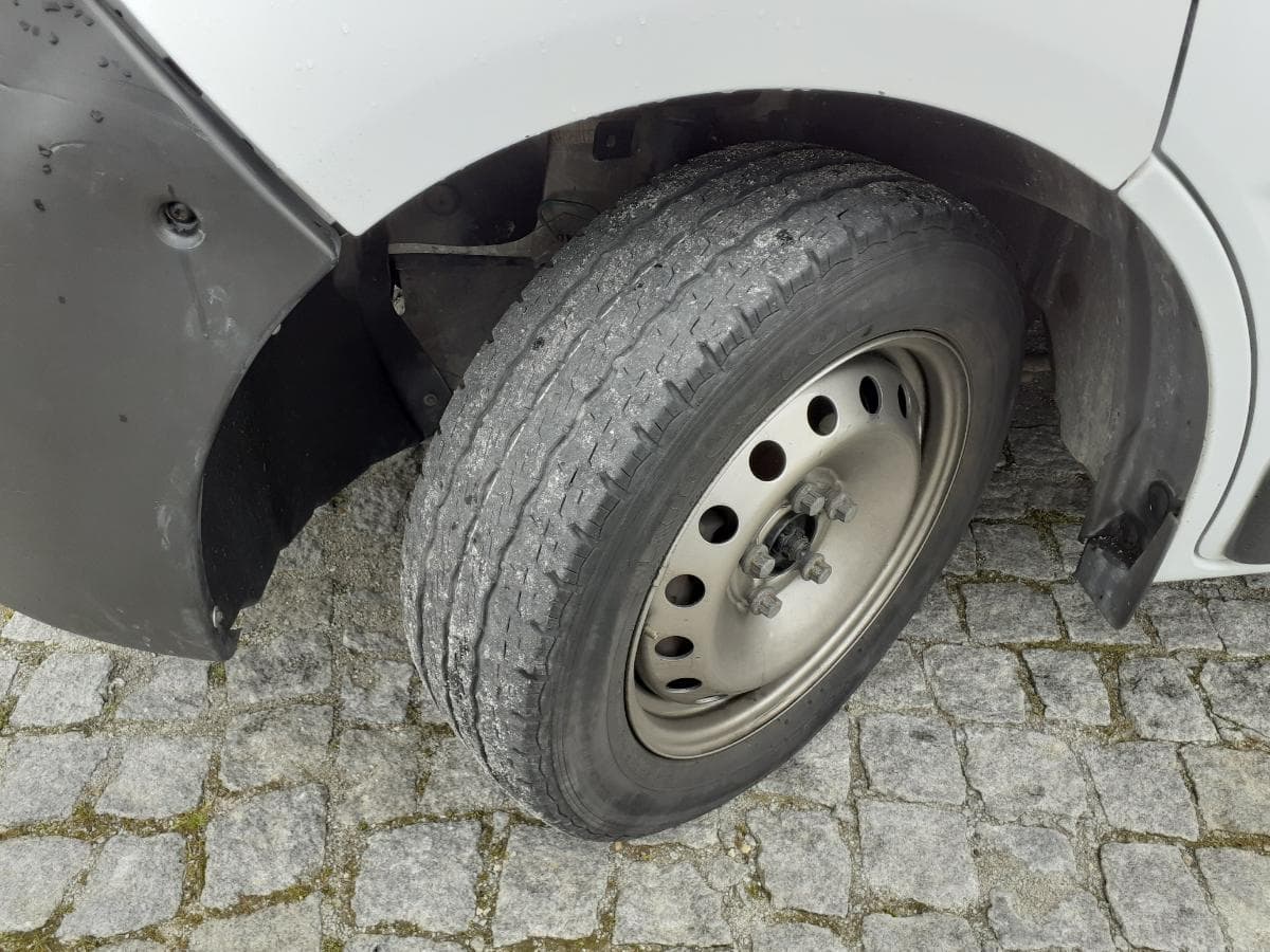 Opel Vivaro · Ano 2005 — imagen 17