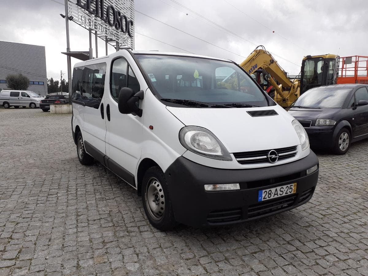 Opel Vivaro · Ano 2005 — imagen 1