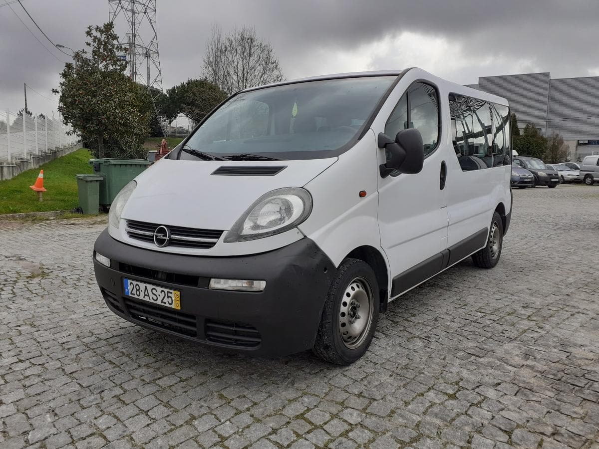 Opel Vivaro · Ano 2005 — imagen 3