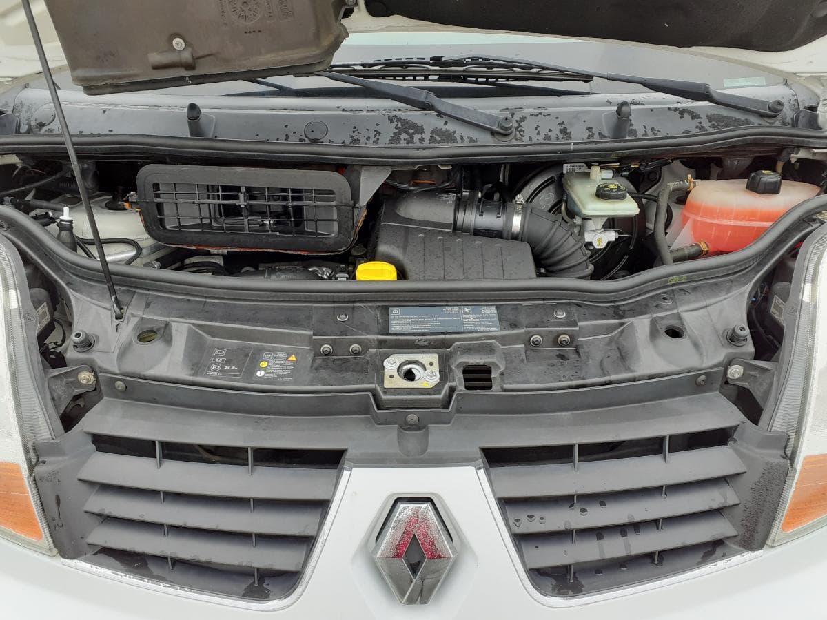 Renault Trafic 2.0 DCI · Ano 2007 — imagen 16