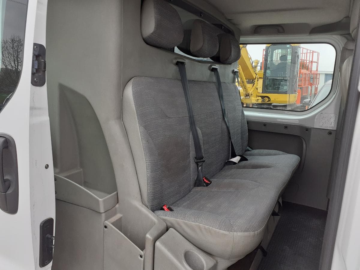 Renault Trafic 2.0 DCI · Ano 2007 — imagen 14