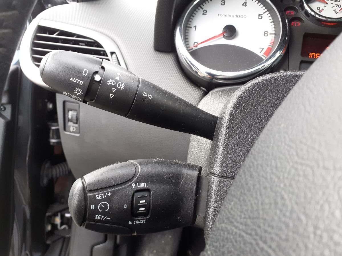 Peugeot 207 SW · Ano 2007 — imagen 13