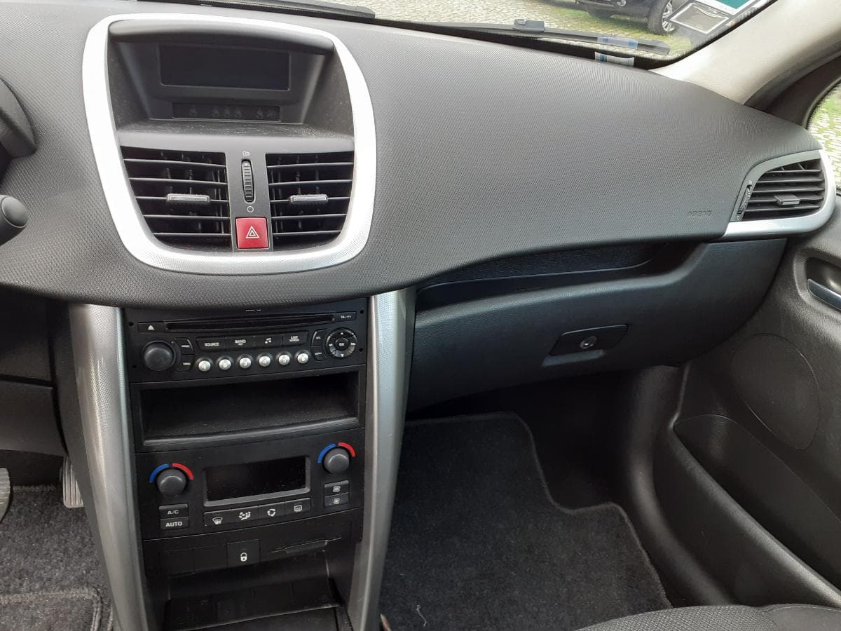 Peugeot 207 SW · Ano 2007 — imagen 15