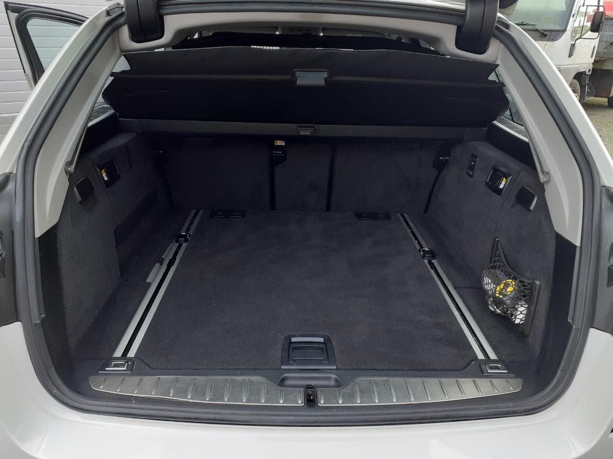 BMW 520 D · Ano 2010 — imagem 19