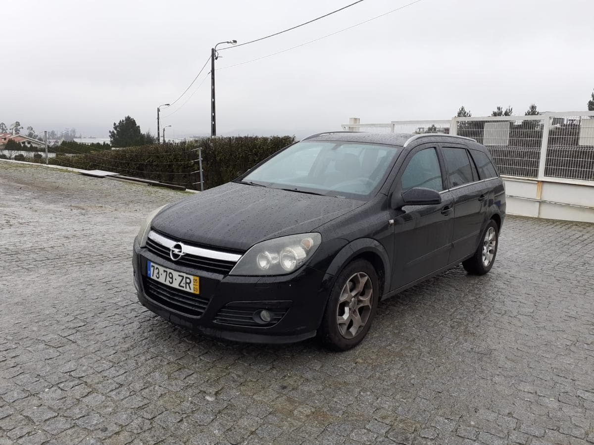Opel Astra Caravan 1.7 CDTI — imagem 1