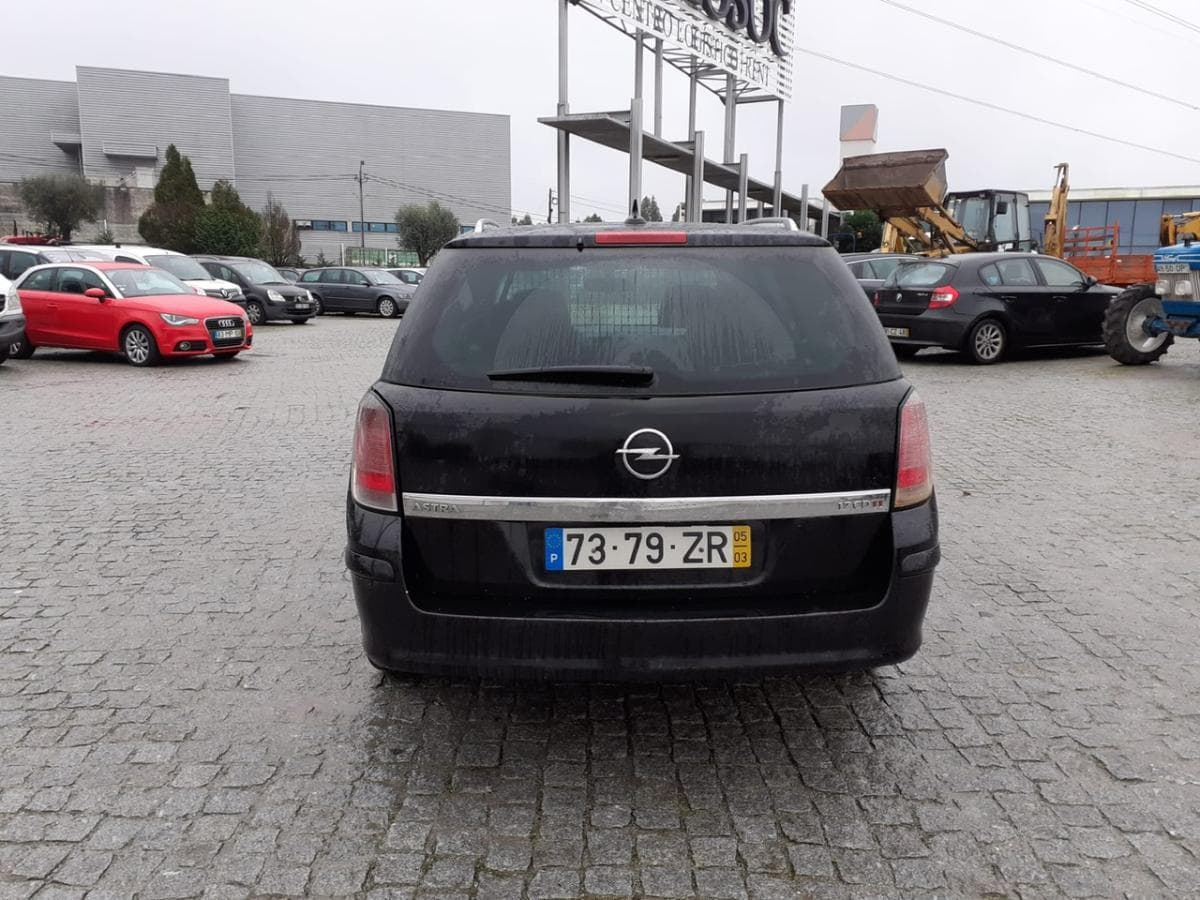Opel Astra Caravan 1.7 CDTI — imagem 5