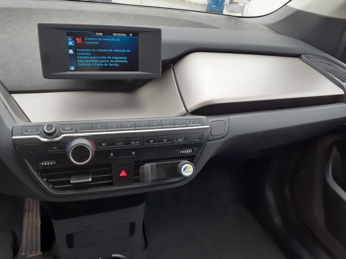 BMW I3 elétrico REX · Ano 2016 — imagem 11