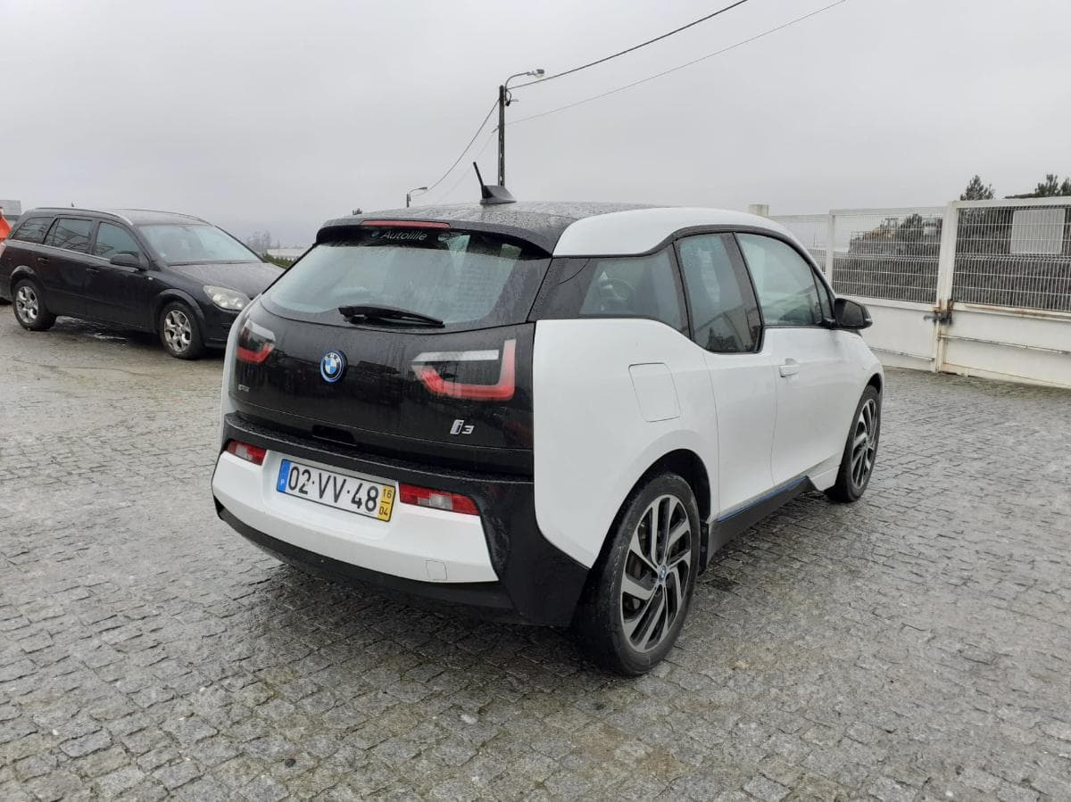 BMW I3 elétrico REX · Ano 2016 — imagem 4