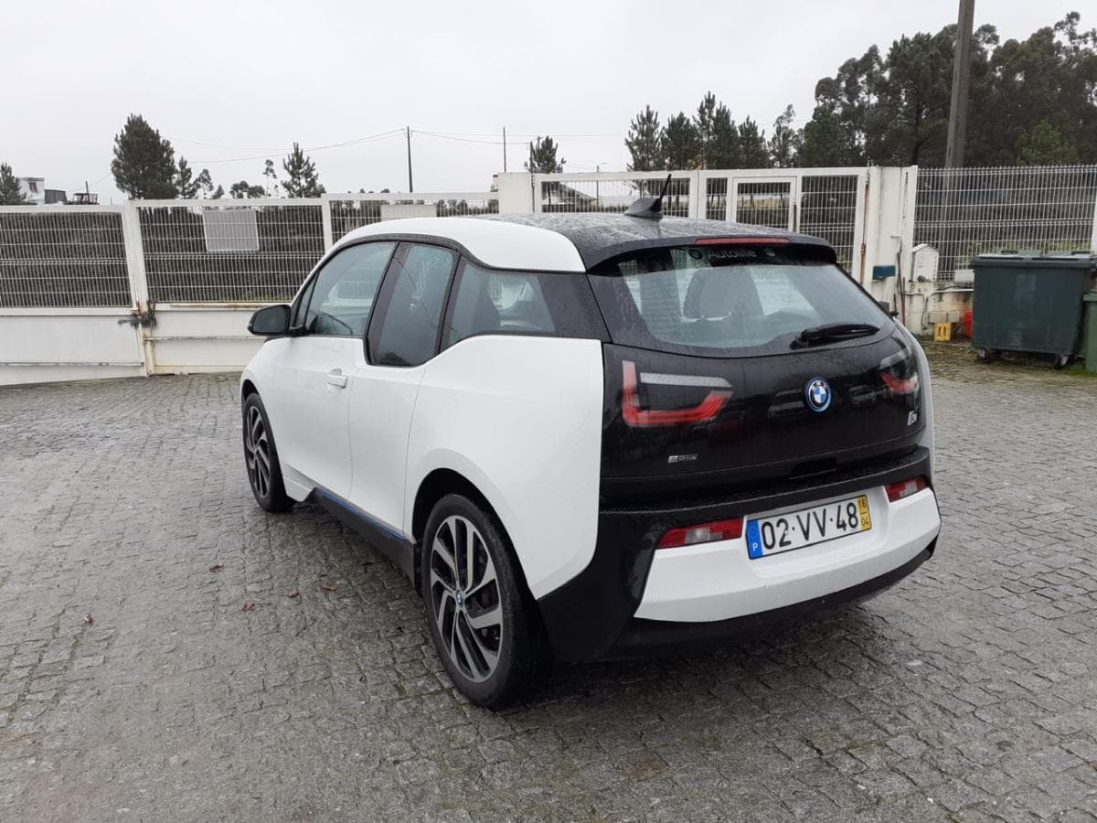 BMW I3 elétrico REX · Ano 2016 — imagem 6