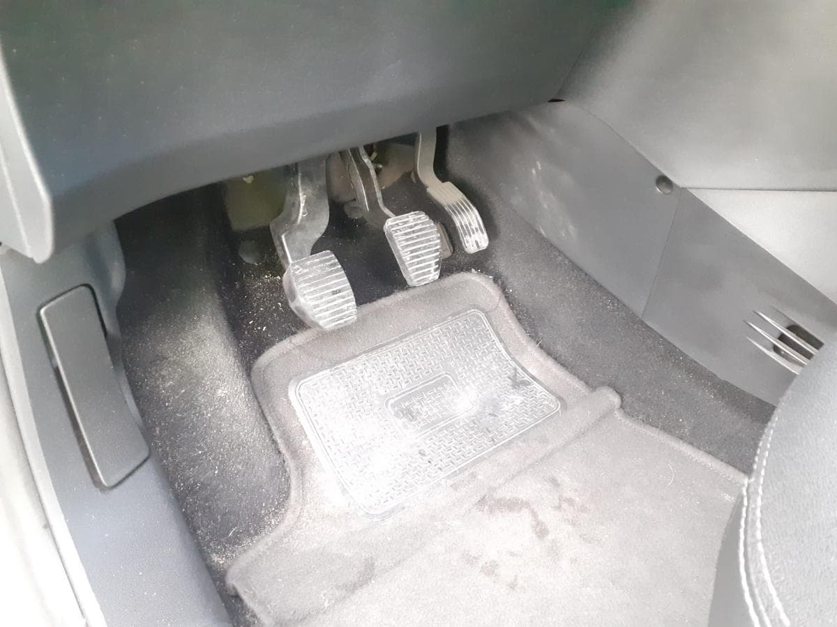 Citroën C3 HDI · Ano 2011 — imagen 8