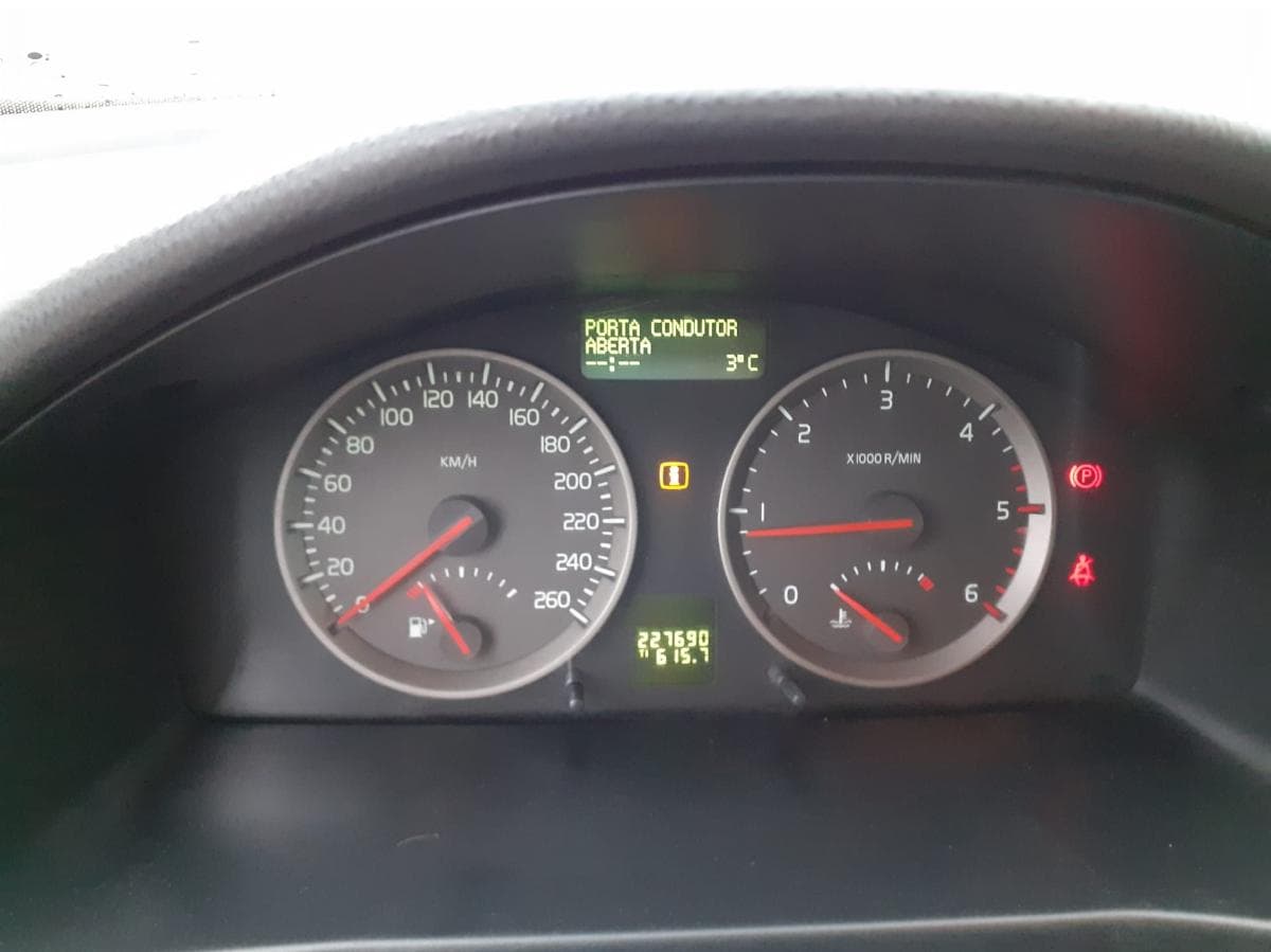 Volvo V50 — image 11