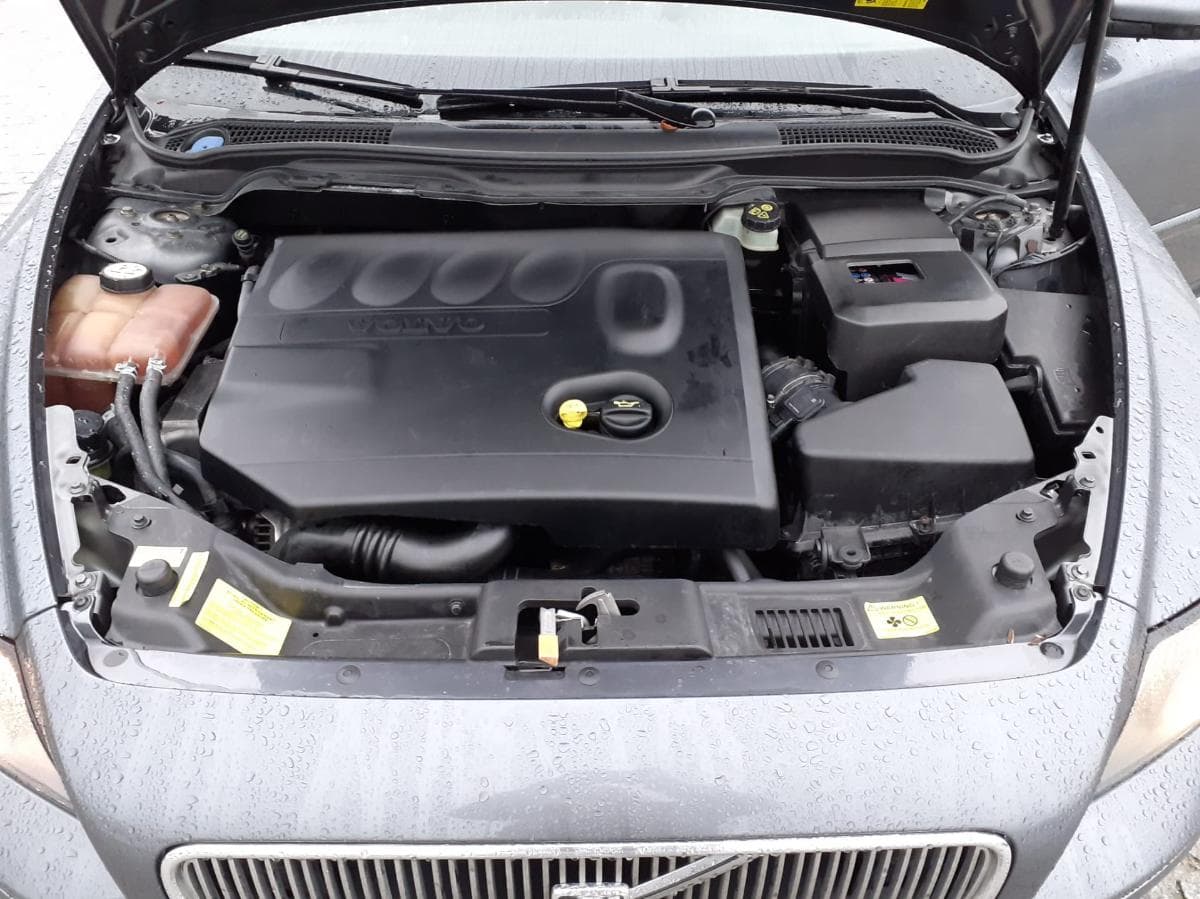 Volvo V50 — image 15