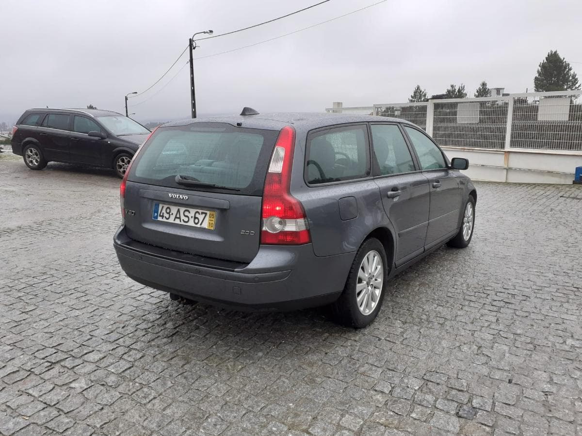 Volvo V50 — image 3
