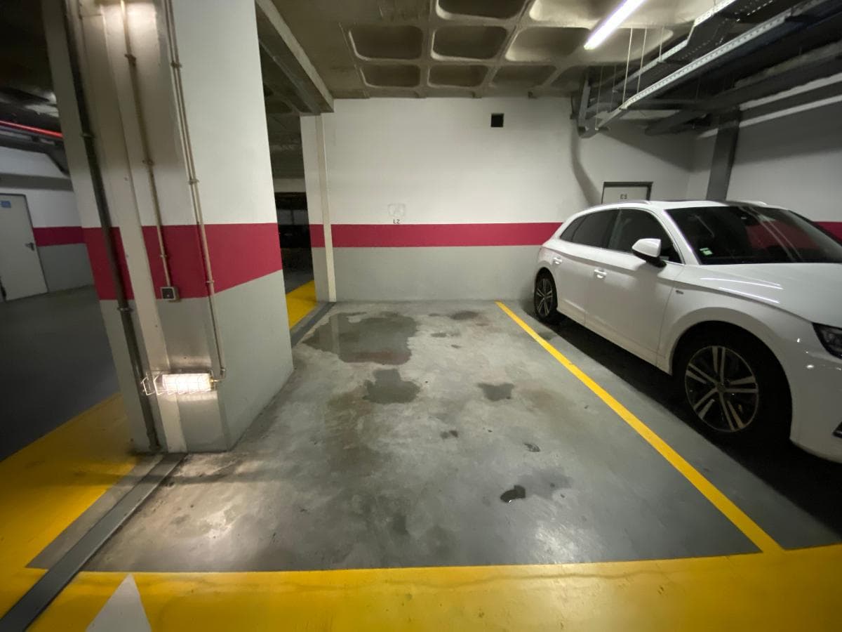 Lugar de Garagem · Vila Nova de Gaia