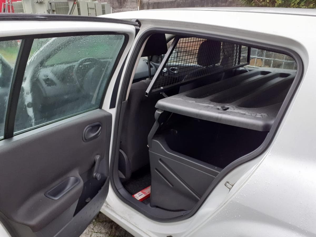 Renault Mégane 1.5 DCI · Ano 2003 — imagem 14