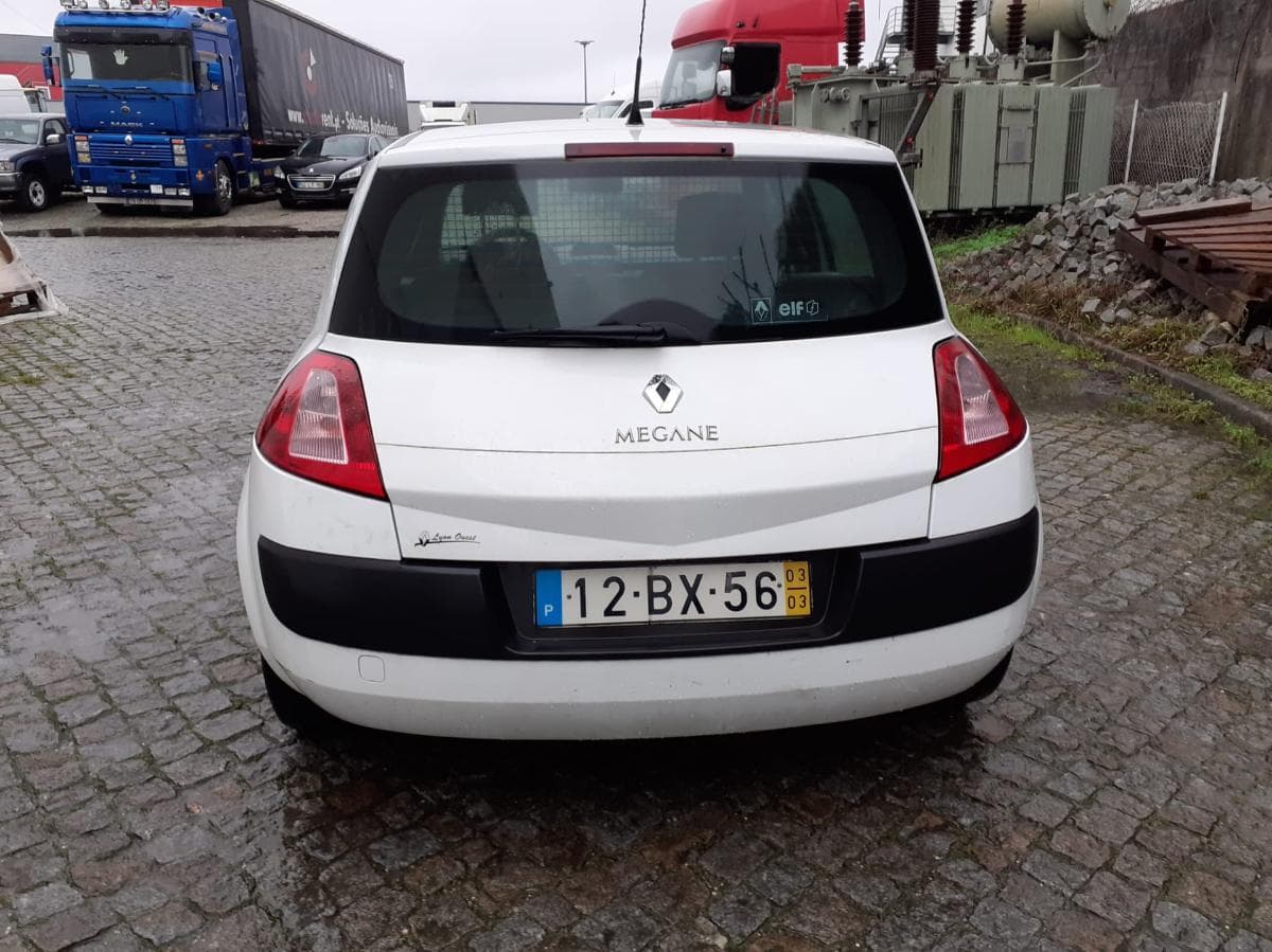 Renault Mégane 1.5 DCI · Ano 2003 — imagem 5