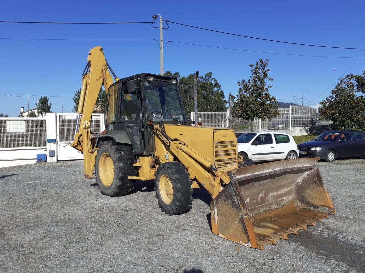 Restroescavadora Ford 655C — image 3