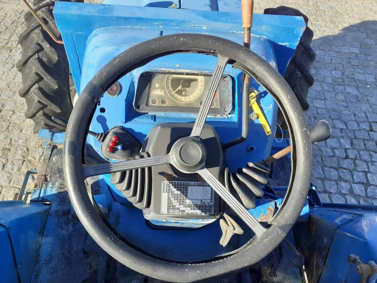 Trator Agrícola Ford · Ano 1983 — imagem 8