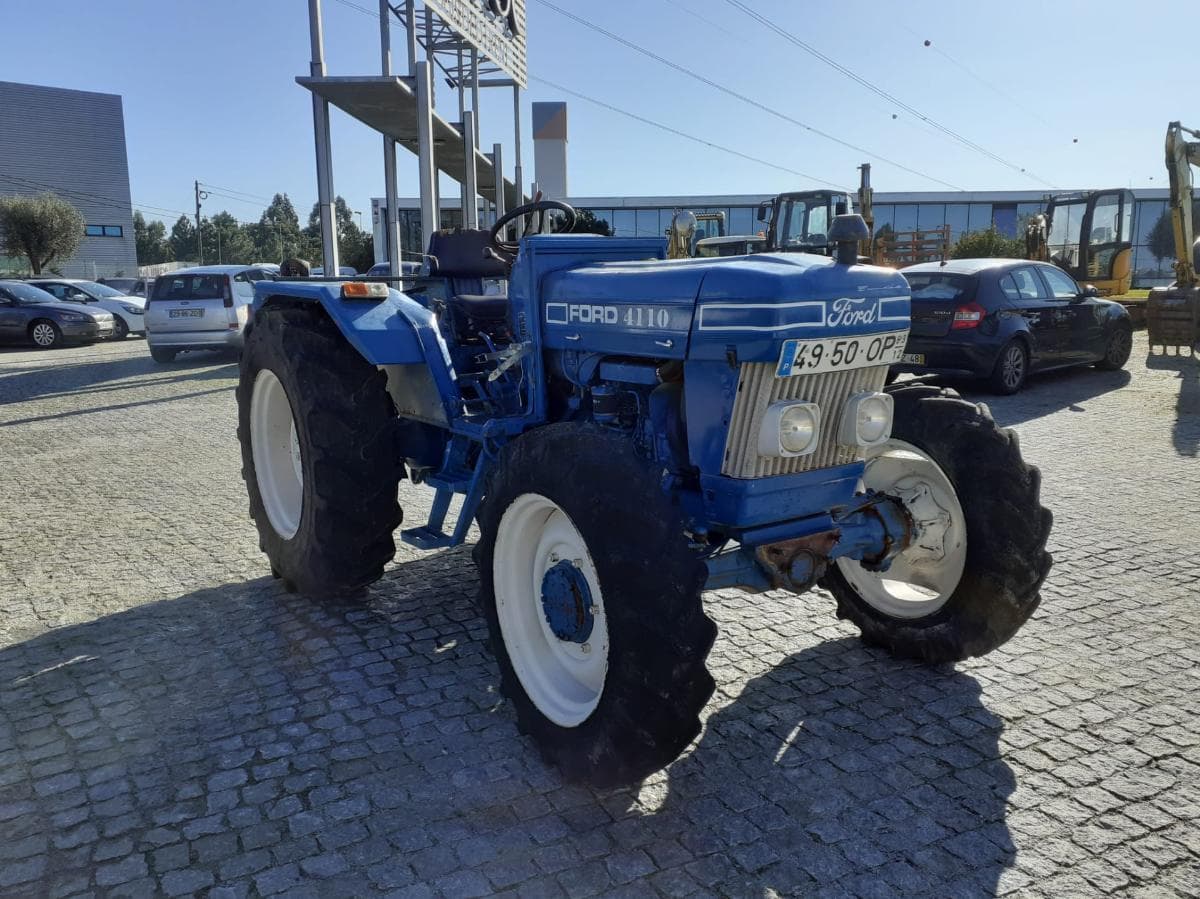 Trator Agrícola Ford · Ano 1983