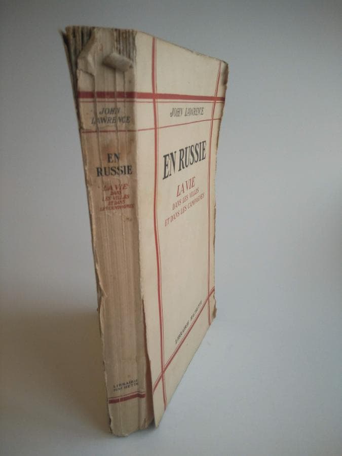 En Russie, la vie dans les villes et dans les campagnes — imagen 1