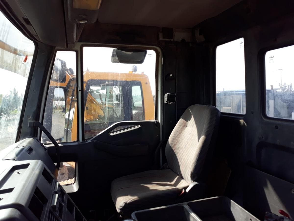 Doble Carro 6 / 4 Iveco Multilif — image 7