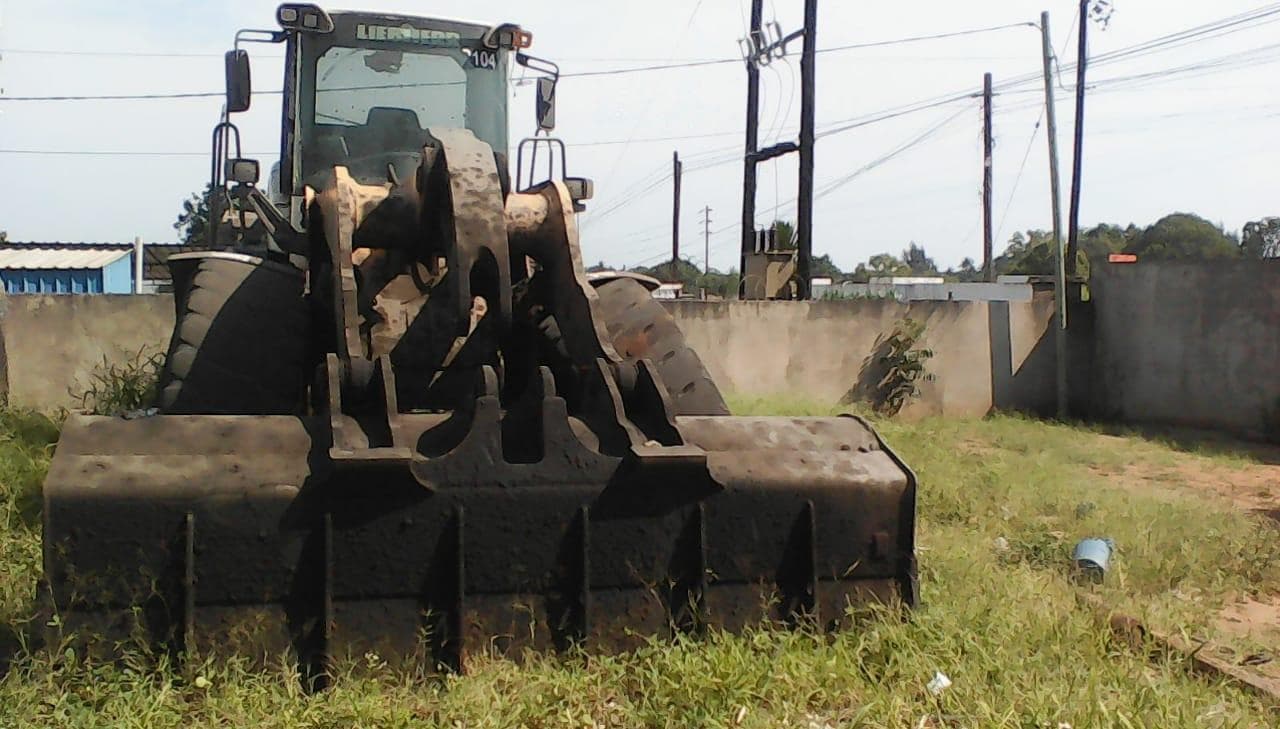 Pá Carregadora Liebherr L580 — imagem 3