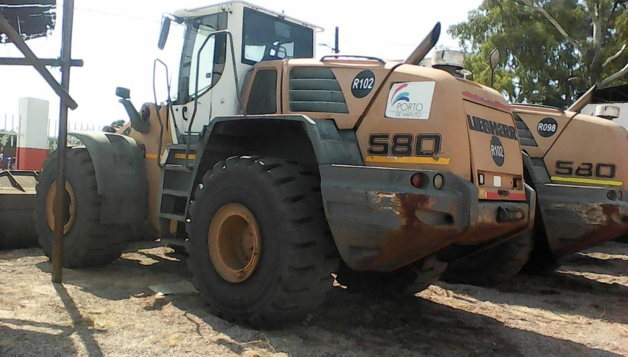 Pá Carregadora Liebherr L580