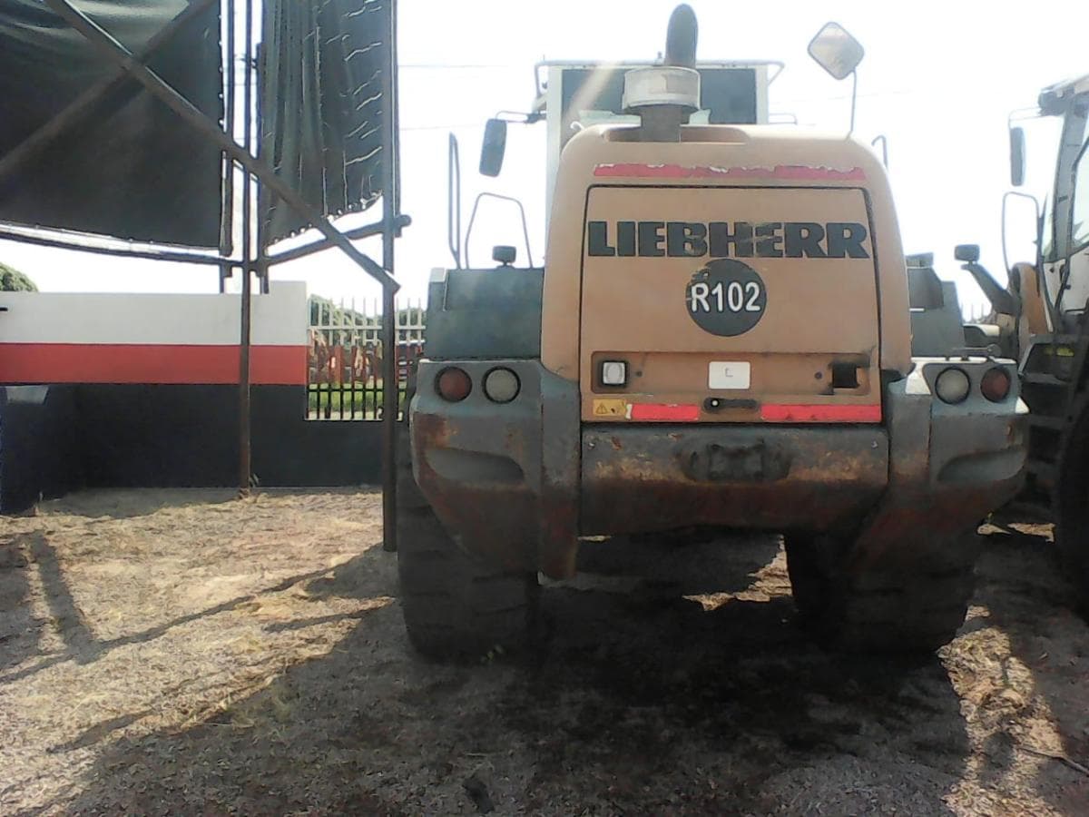 Pá Carregadora Liebherr L580 — imagen 2
