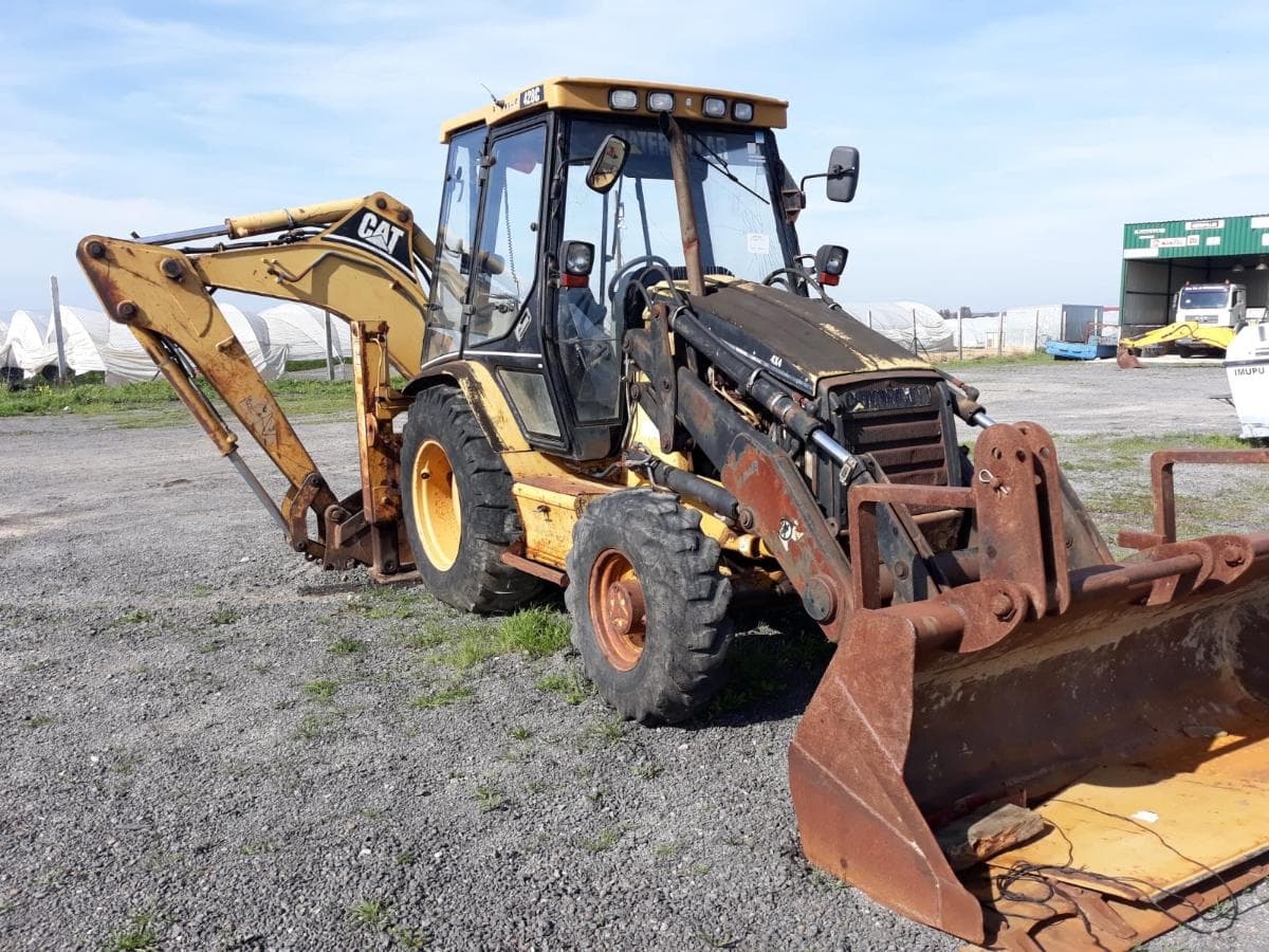 Mixta retroescavadora Cat 428