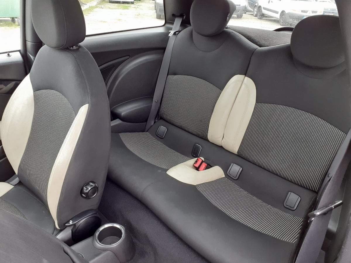 Mini Cooper D · Ano 2009 — imagem 14