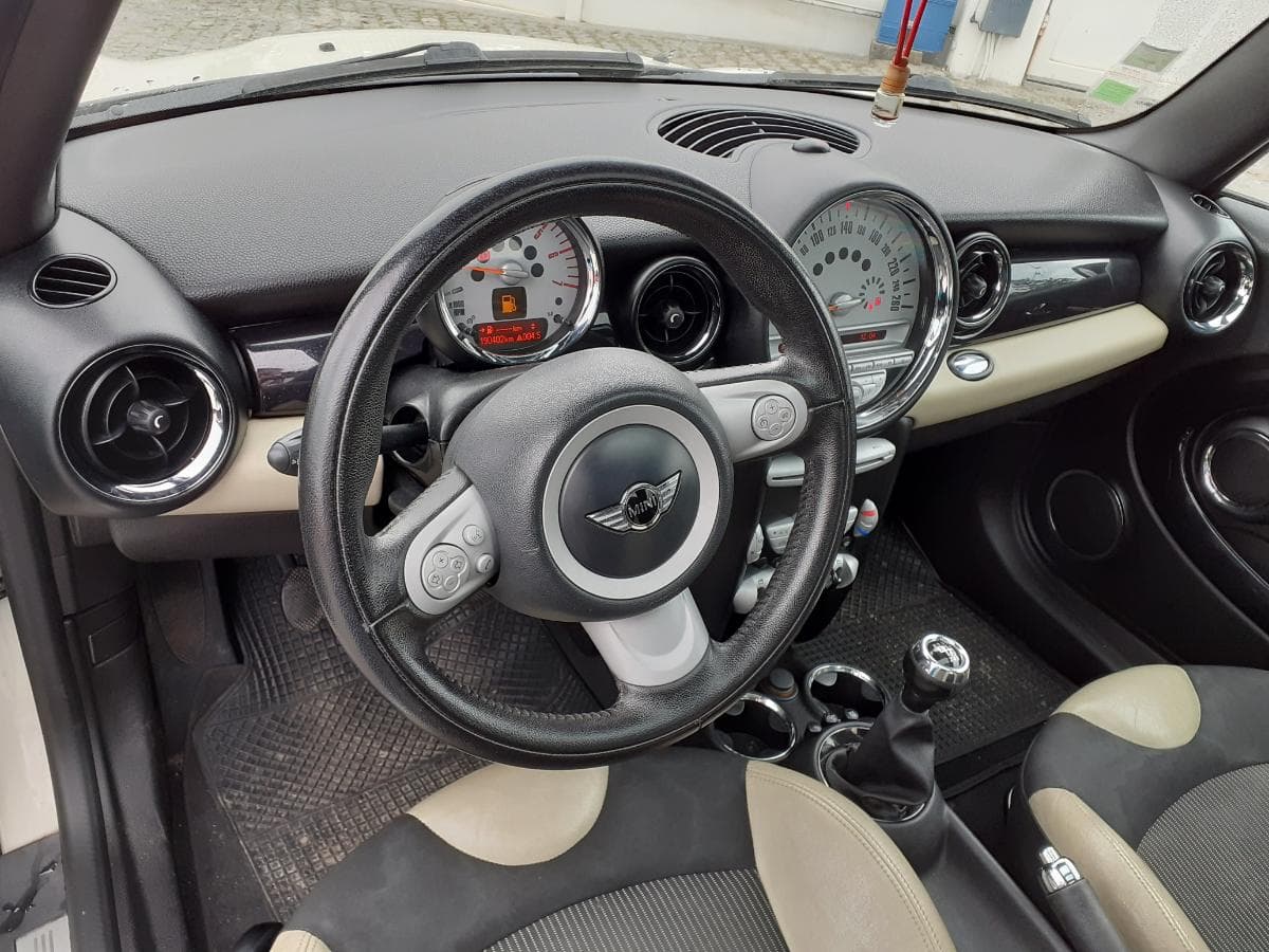 Mini Cooper D · Ano 2009 — imagem 10
