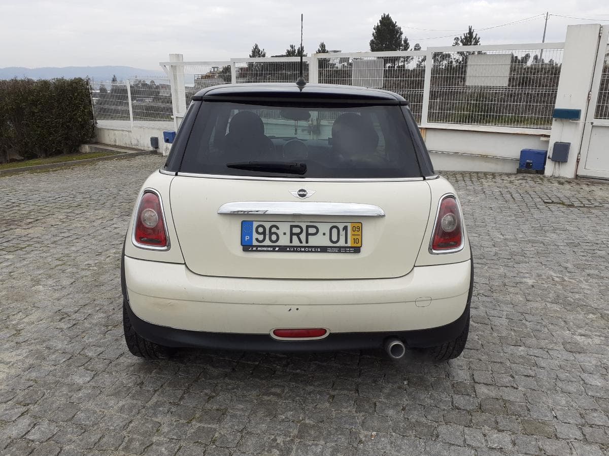 Mini Cooper D · Ano 2009 — imagem 5