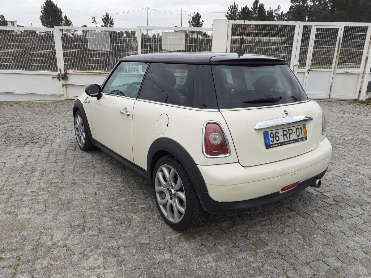 Mini Cooper D · Ano 2009 — imagem 6