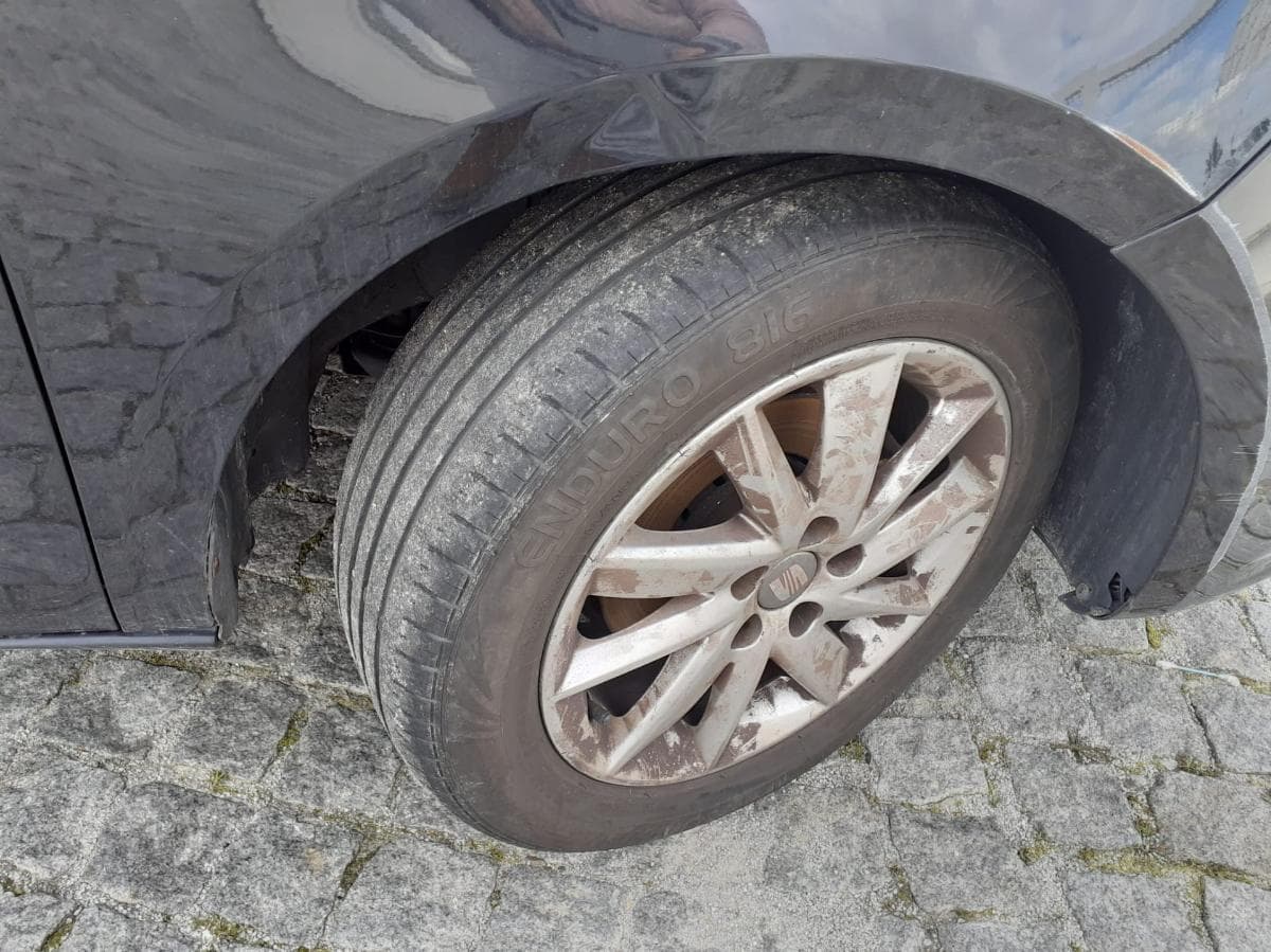 Seat Ibiza 1.2 TDI · Ano 2012 — imagem 18