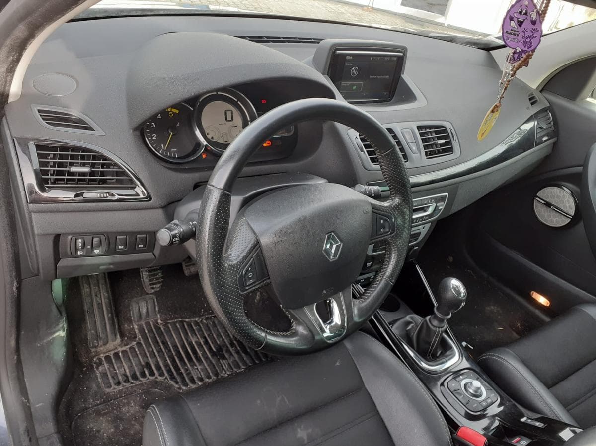 Renault Mégane 1.5 DCI — image 10